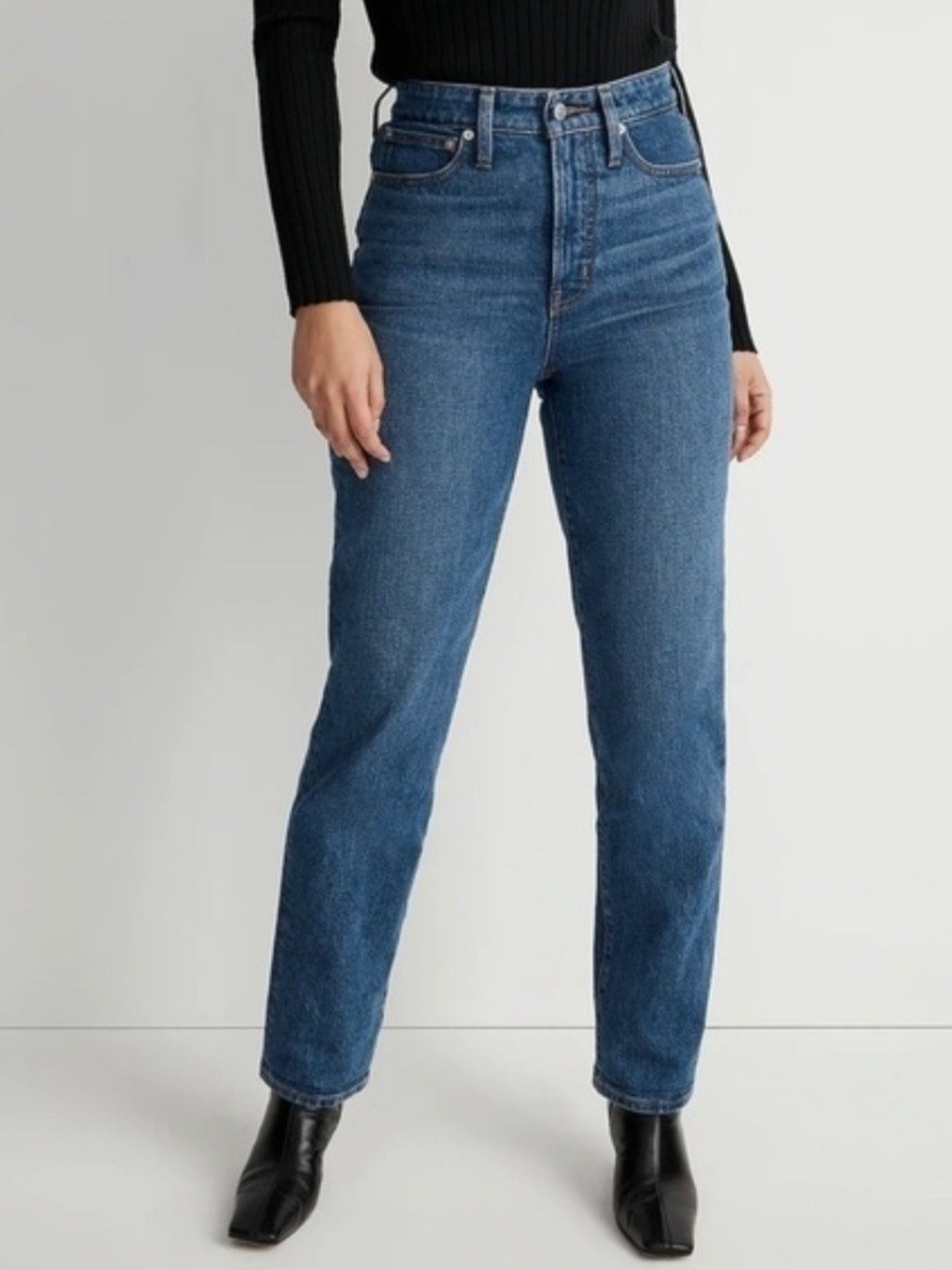 Madewell The Curvy Perfect Vintage High-Rise Straight Jean In Medium Wash NG381